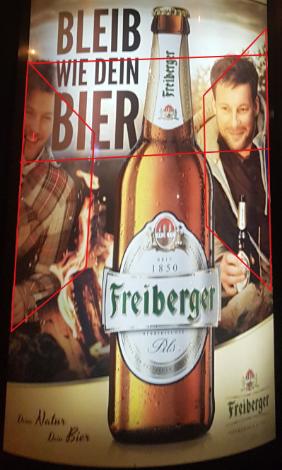 Werbeplakat von Freiberger mit zwei Männern am Lagerfeuer mit Planimetrielinien